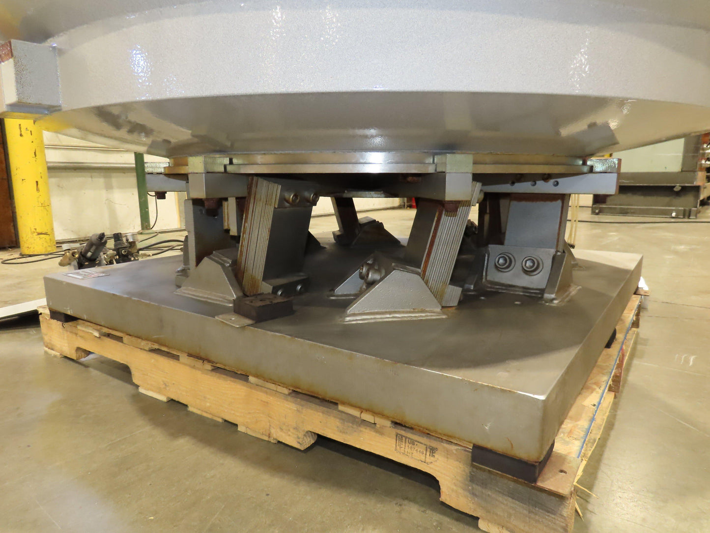 Fortville Feeders Vibratory Parts Feeder 60" Stainless Bowl