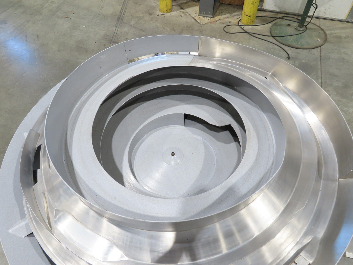 Fortville Feeders Vibratory Parts Feeder 60" Stainless Bowl