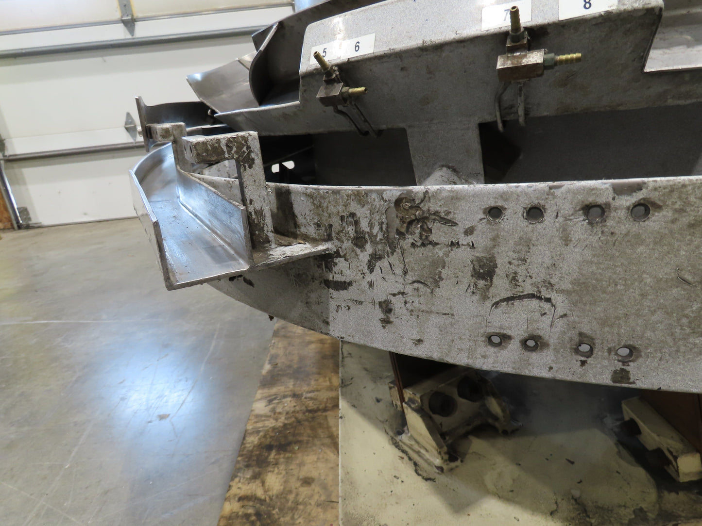 Fortville Feeders Vibratory Parts Feeder 48" Stainless Bowl