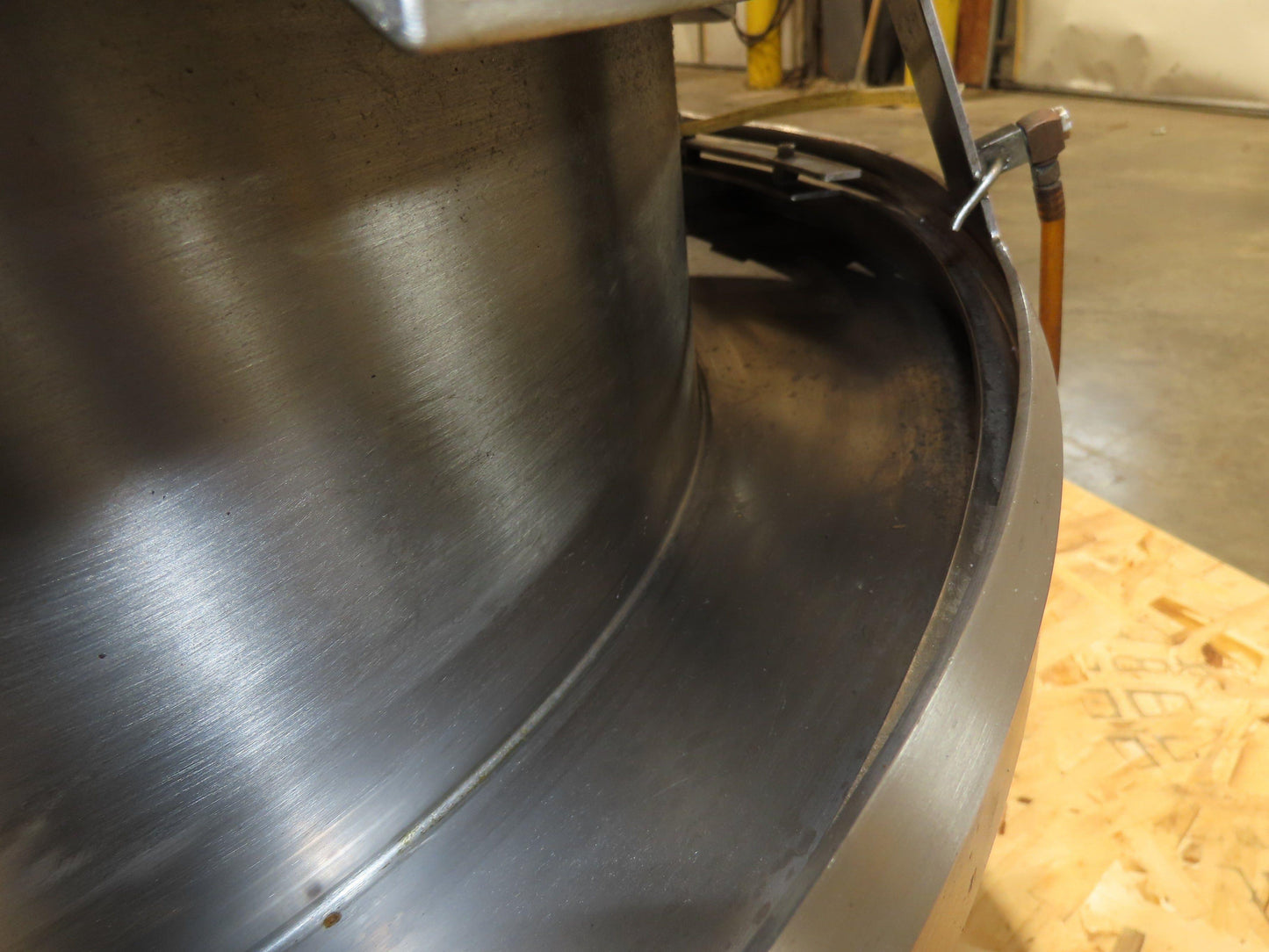 Vibratory Parts Feeder 34" Stainless Bowl 115V