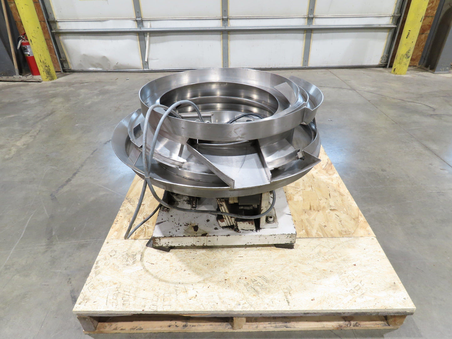 Vibratory Parts Feeder 34" Stainless Bowl 115V