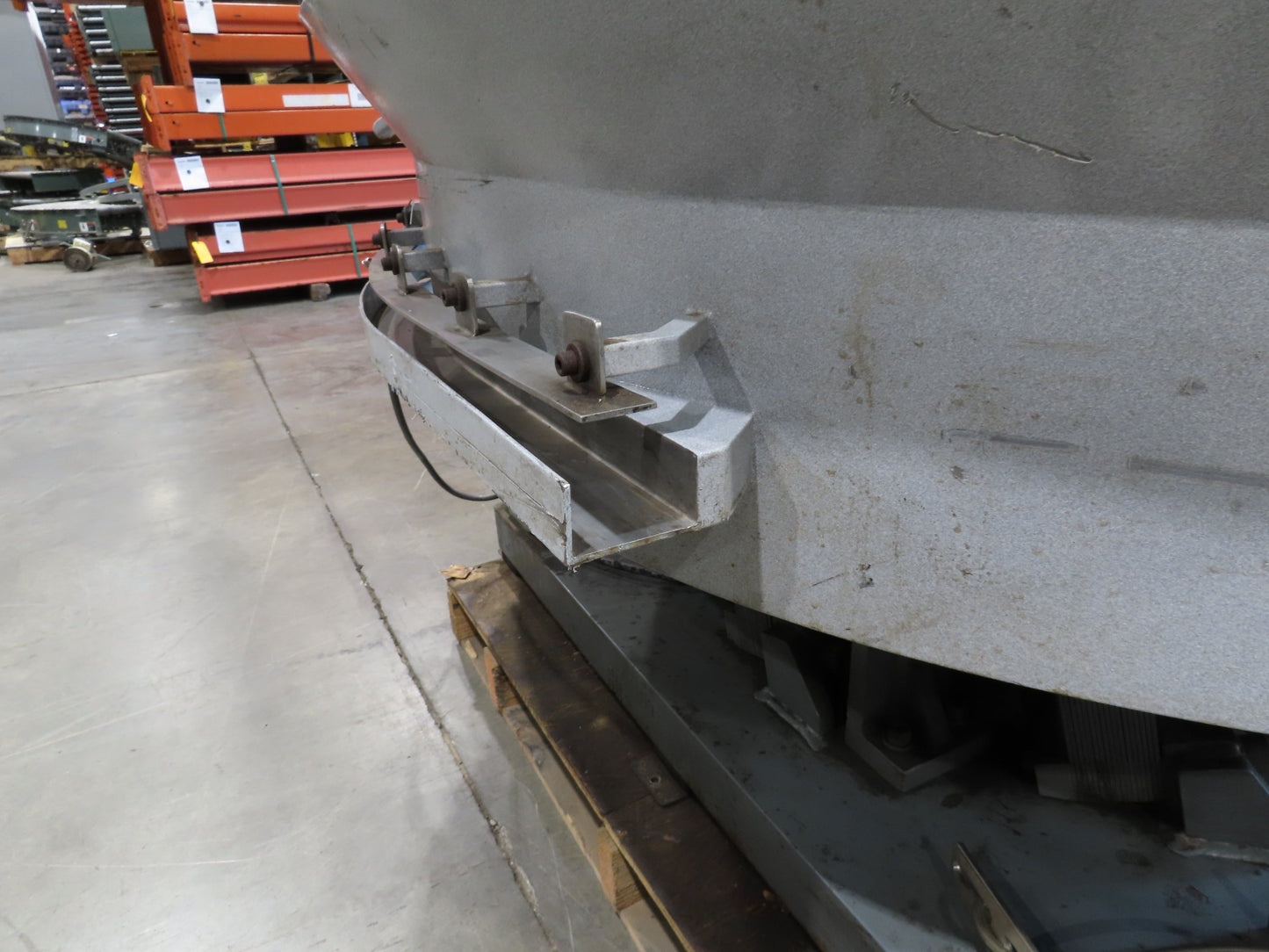 Fortville Feeders Vibratory Parts Feeder 60" Stainless Bowl 115V