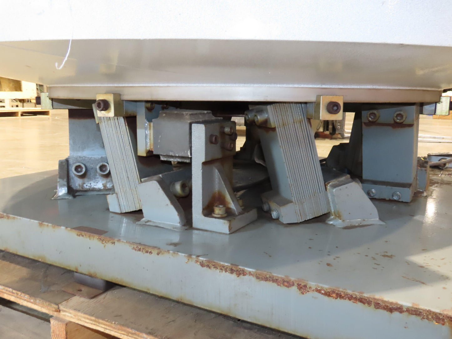 Fortville Feeders Vibratory Parts Feeder 60" Stainless Bowl 115V