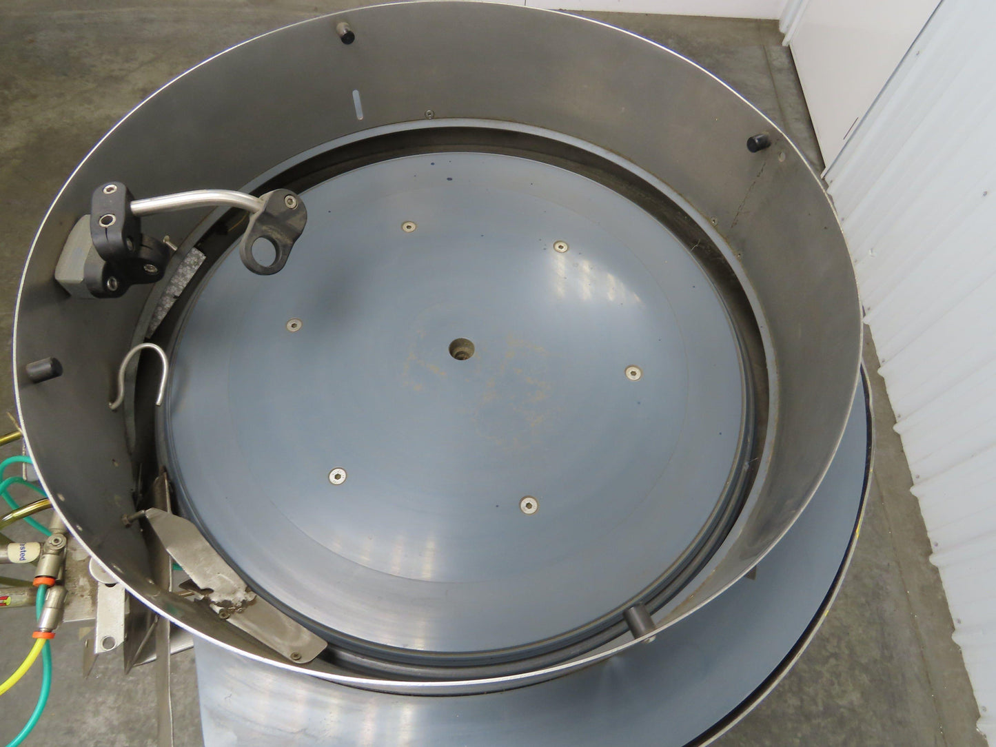Marin G&C Rotary Orienting Aerosol Cap Sorter Stainless Bowl Pedestal Feeder 24"