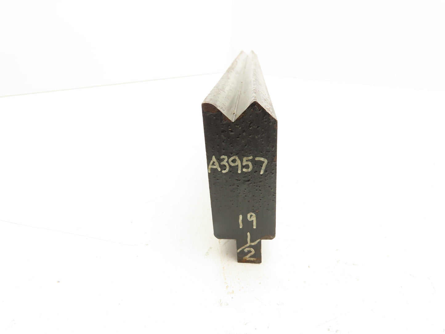 Press Brake Die 19-1/4" Long 90° V 1/2" Tang 1-7/32" W 2-3/4" H 5/8x5/16" V