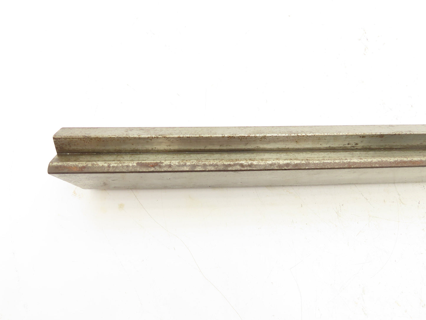 Press Brake Die 25" Long 90° Offset V 1/2" Tang 2" W 3-9/32" H 1x1/2" V