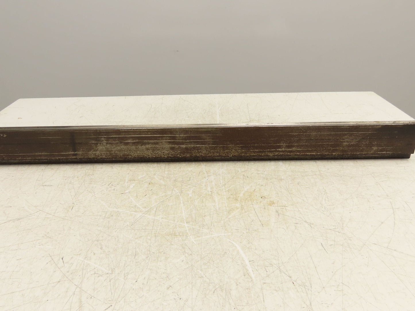 Press Brake Die 36-1/2" Long 90° V 1/2" Tang 1-13/32" W 2-13/16"H Offset