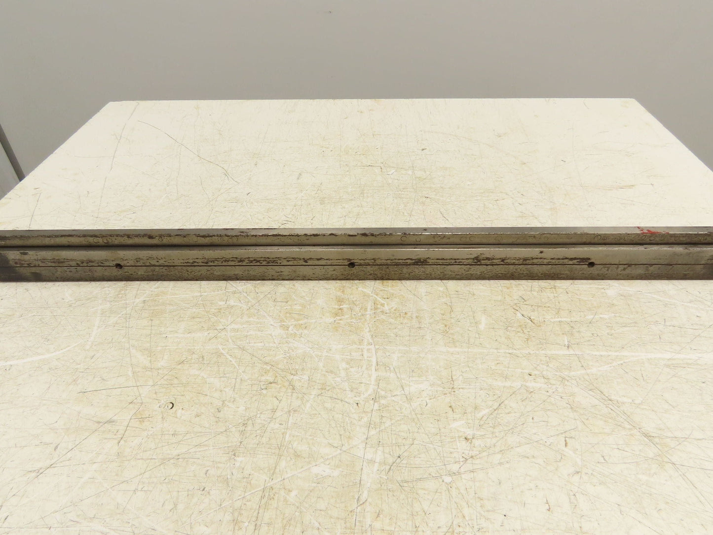 Press Brake Die 32-7/8" Long 90° V 1/2" Tang 1-7/64" W 1-3/4" H 11/32x3/16" V