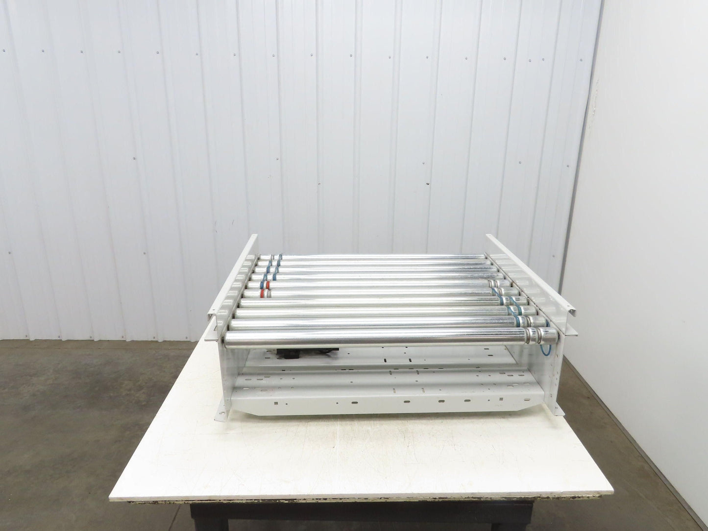 Roach 36"BF x 30"L Powered Roller Conveyor Section 130VDC O-Ring Belt Drive