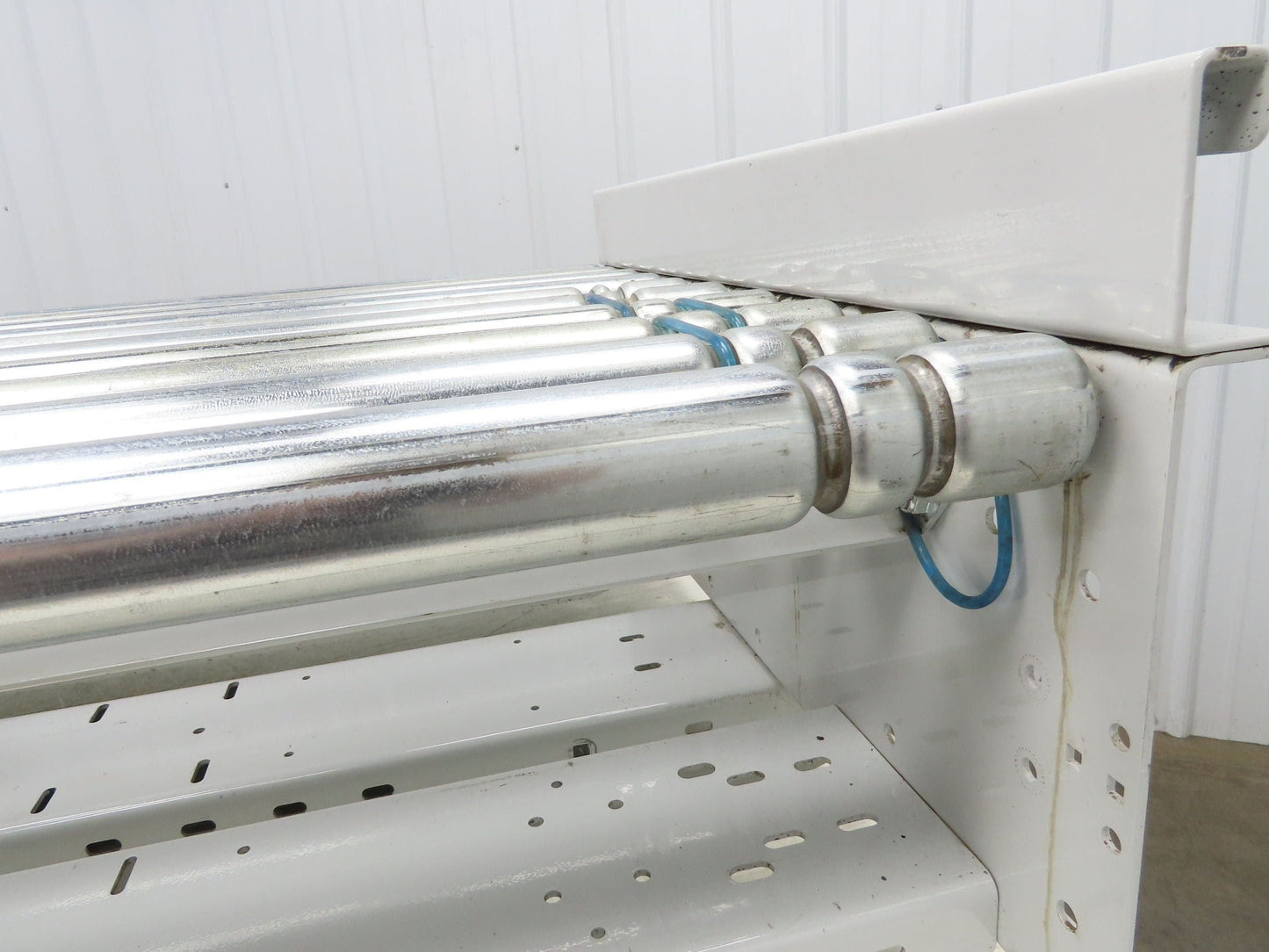 Roach 36"BF x 30"L Powered Roller Conveyor Section 130VDC O-Ring Belt Drive