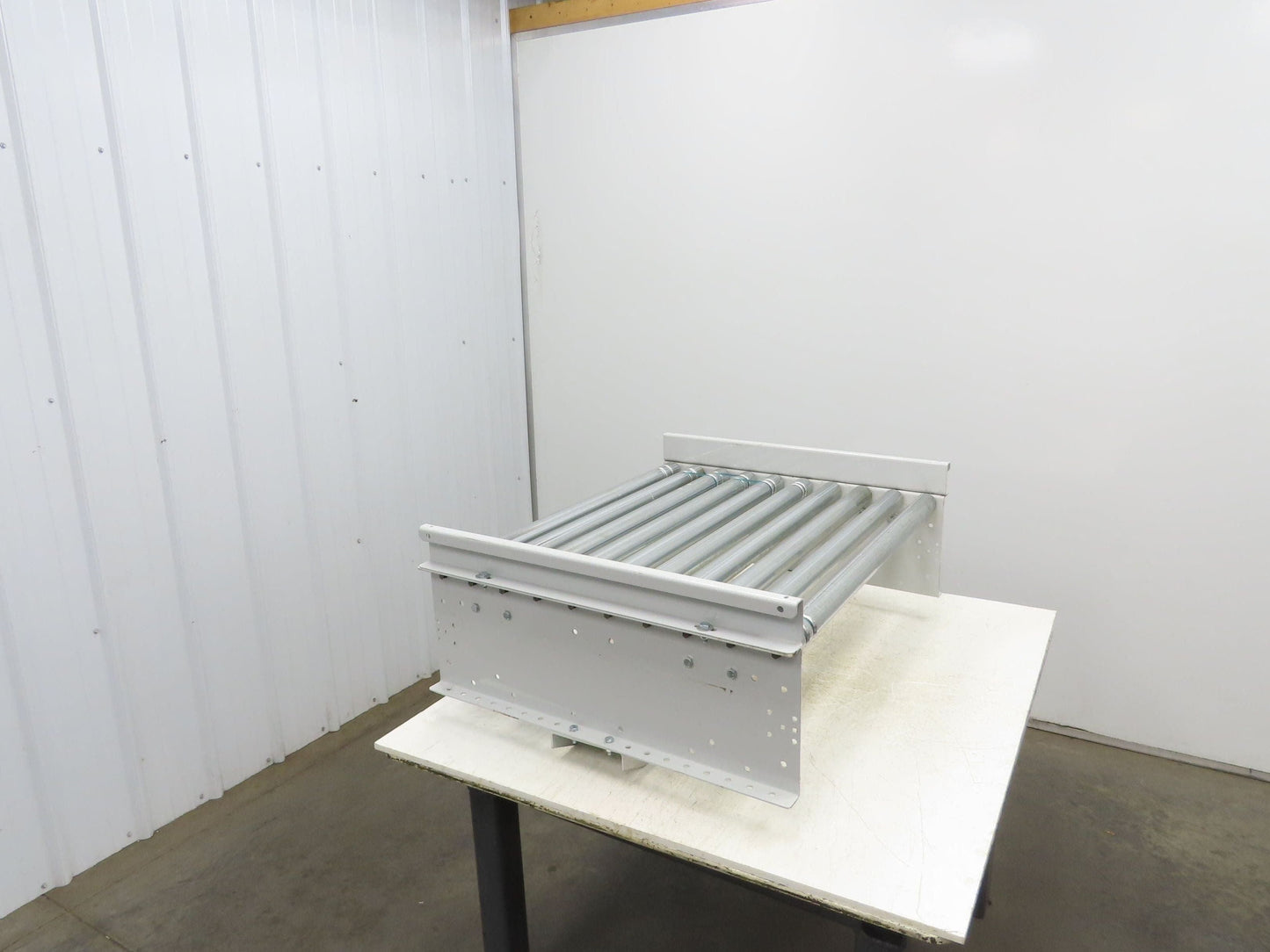 Roach 36"BF x 30"L Powered Roller Conveyor Section 130VDC O-Ring Belt Drive