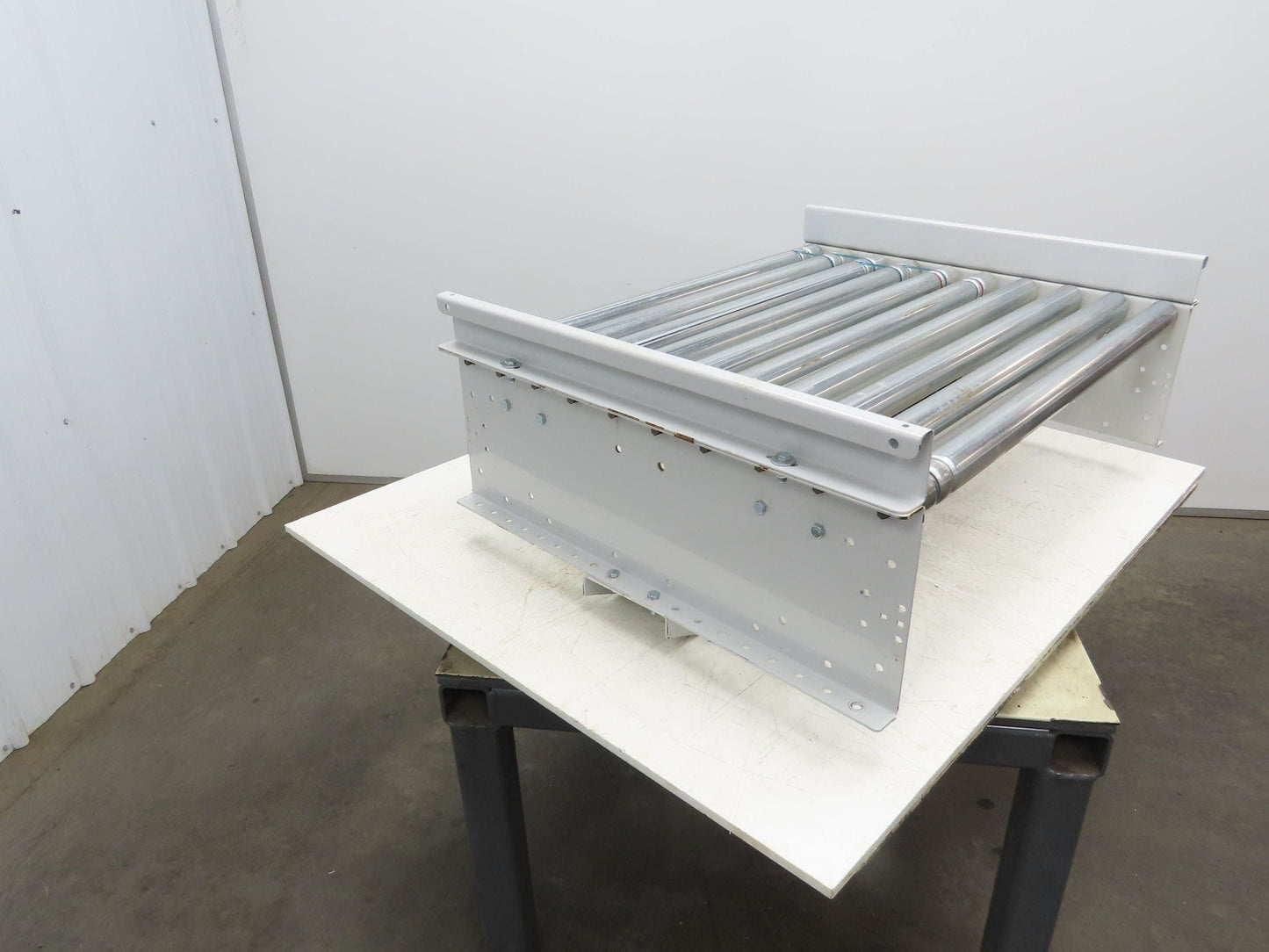 Roach 36"BF x 30"L Powered Roller Conveyor Section 130VDC O-Ring Belt Drive