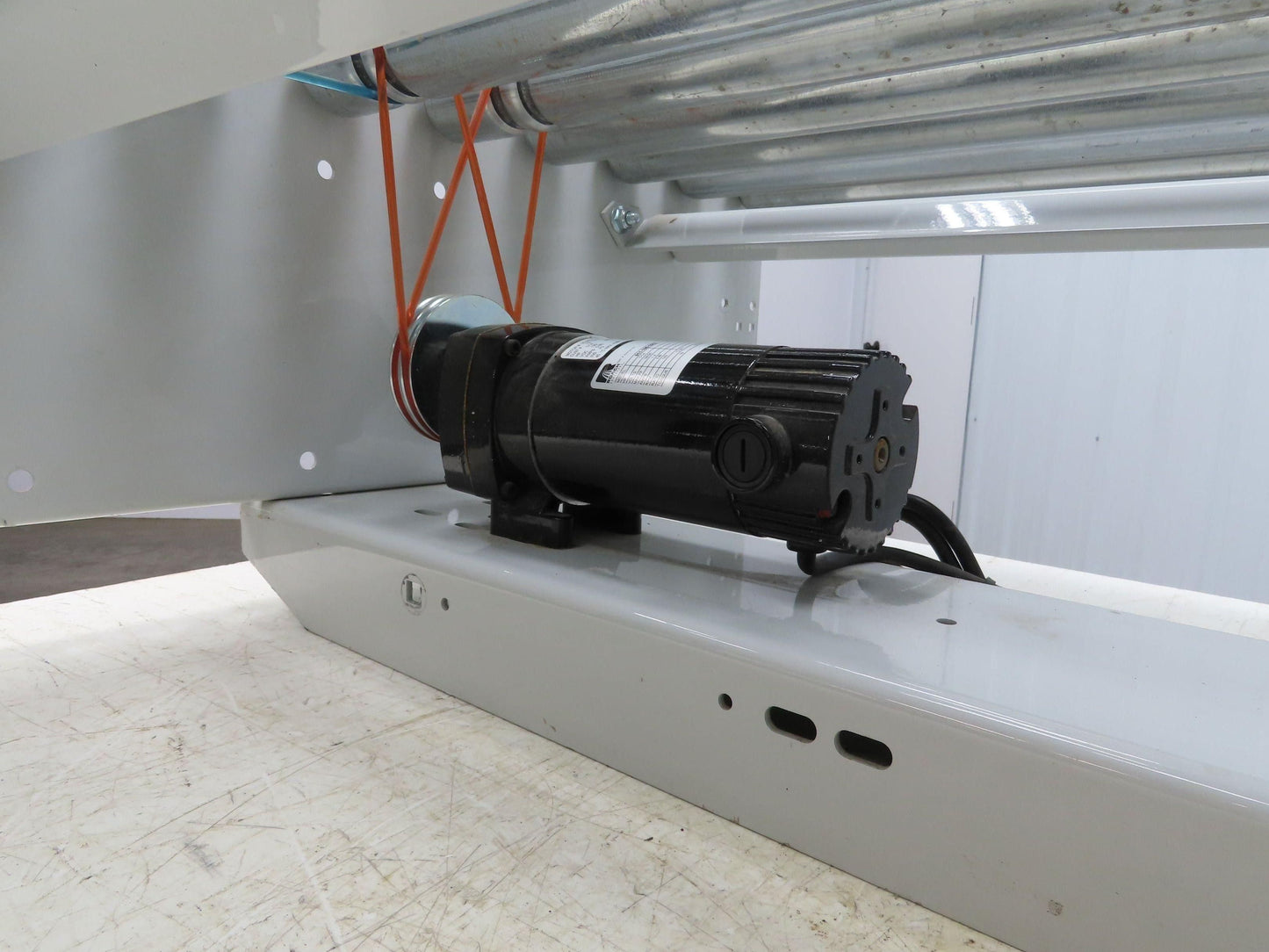 Roach 36"BF x 30"L Powered Roller Conveyor Section 130VDC O-Ring Belt Drive
