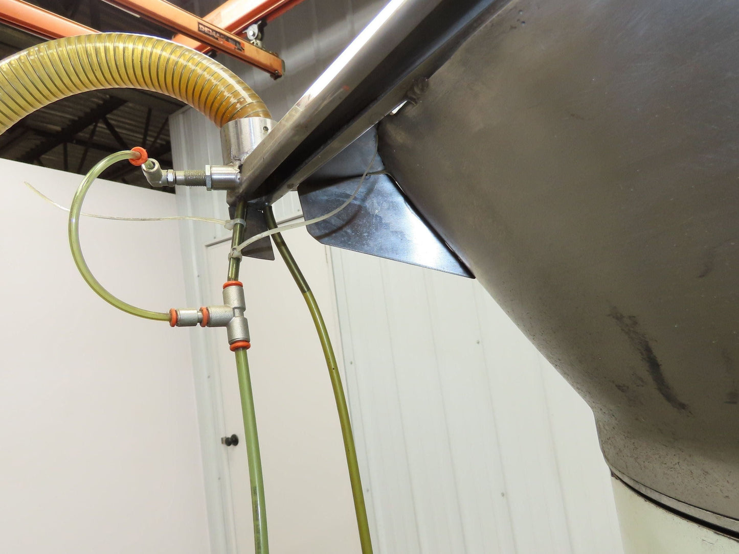 3 Master AO 40D Vibratory Small Parts Feeder 26" Stainless Bowl 115V 60"Pedestal