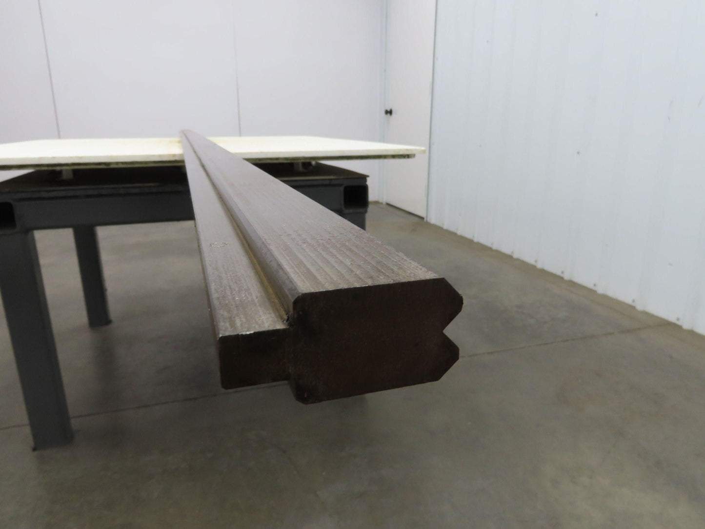 Press Brake Die 123-3/8" Long 90° V 1/2" Tang 1-1/16" W 1-11/16" H