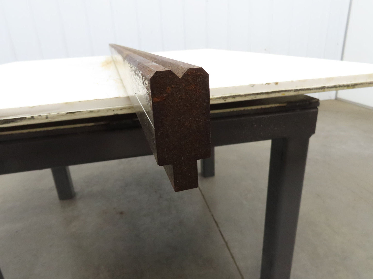 Press Brake Die 83-3/4" Long 90° V 1/2" Tang 1-1/16" W 1-3/4" H