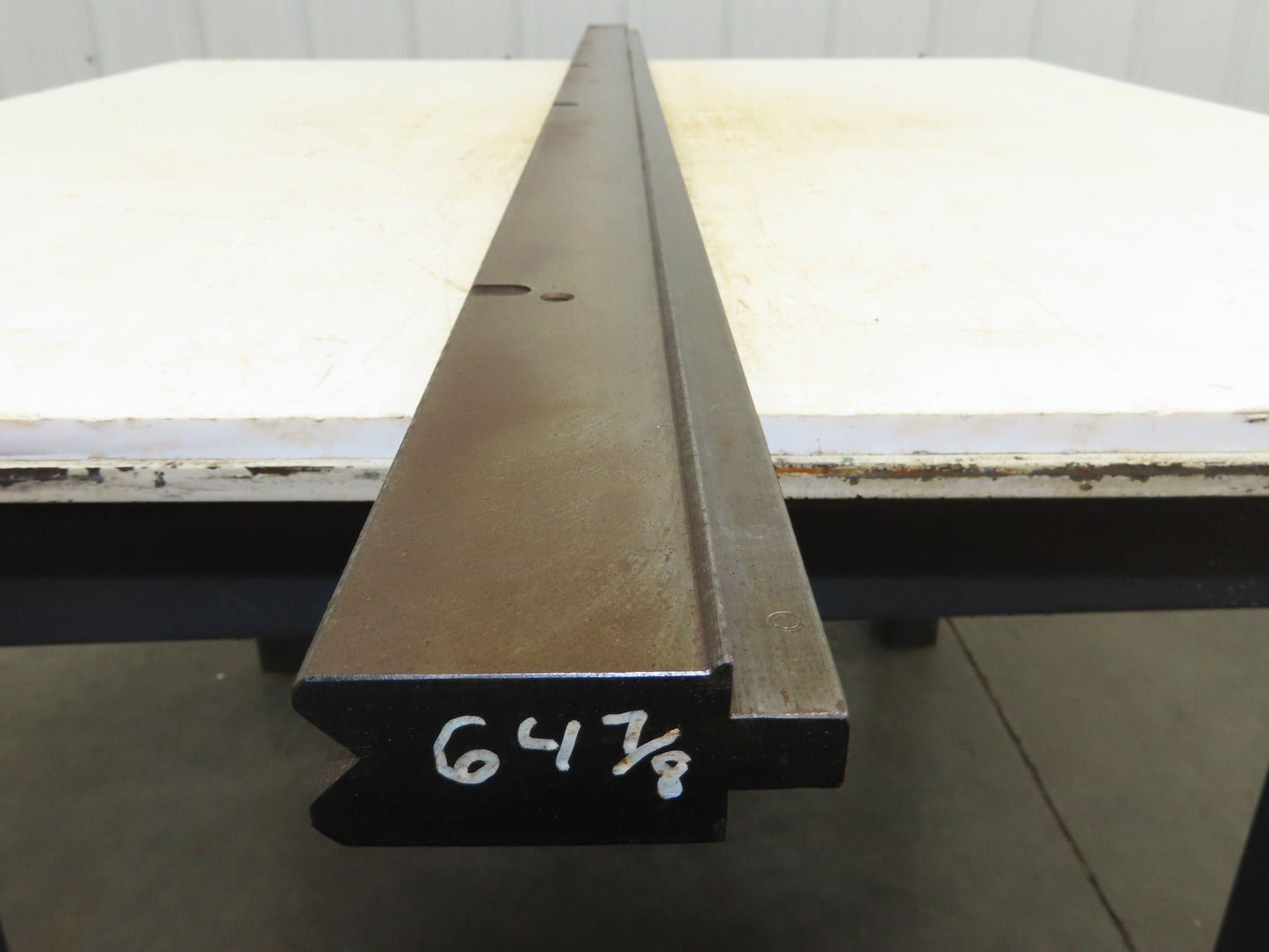 Press Brake Die 64-15/16" Long 90° V 1/2" Tang 1-1/8" W 2-9/32" W