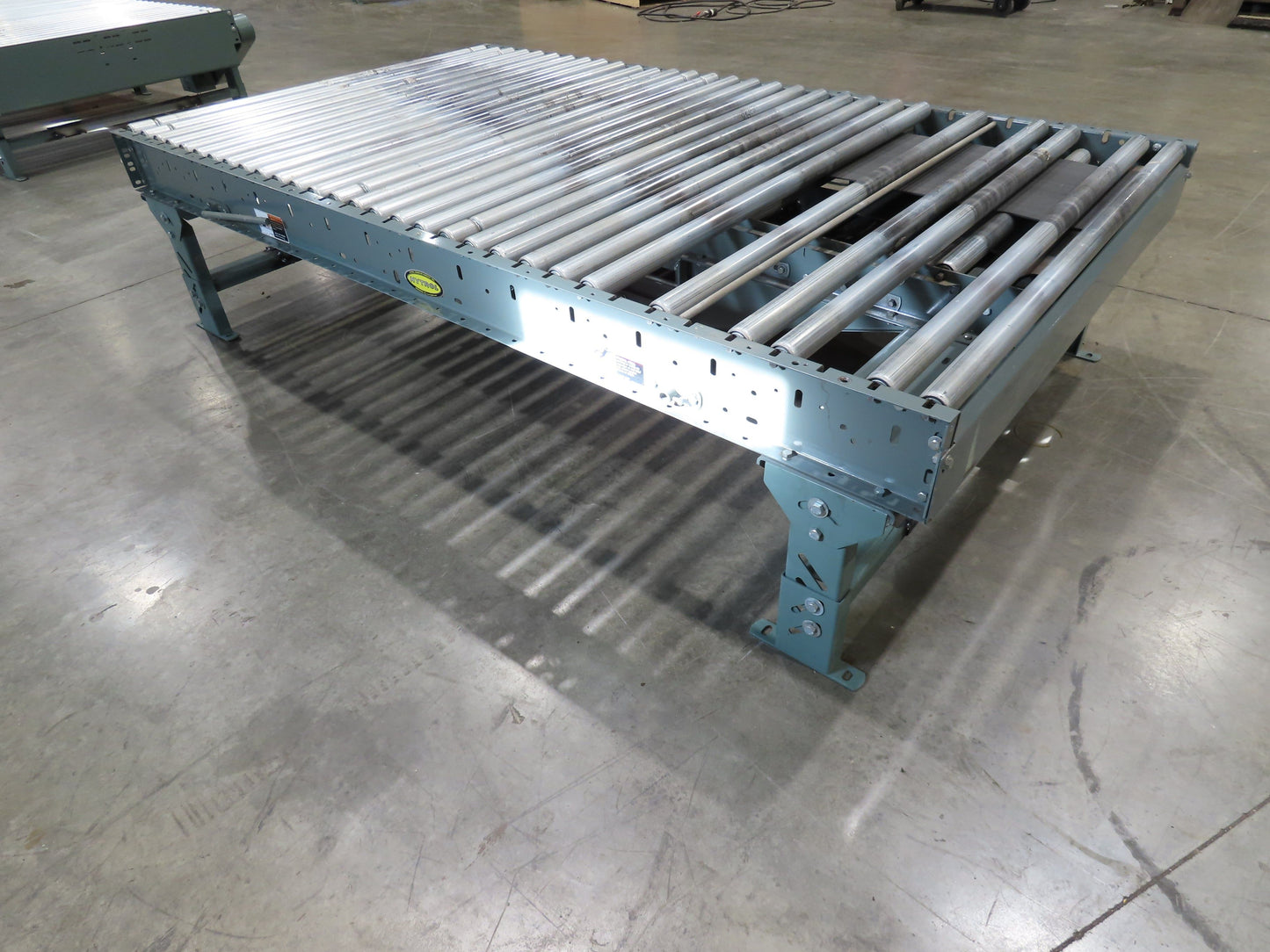 Hytrol 56"x 8' Belt Drive Pallet Conveyor 1.9" Roller 53"BF 460V 123 FPM
