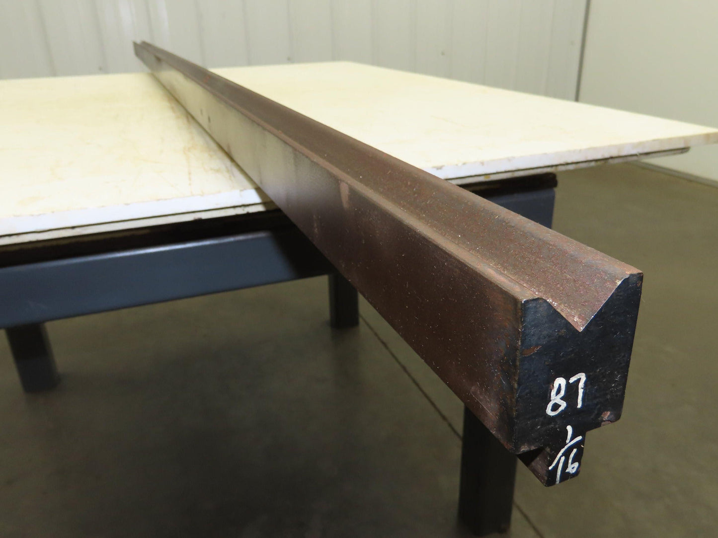 Press Brake Die 87-1/16" Long 90° V 15/16" W 1/2" D 1-3/4" H 1/2" Tang