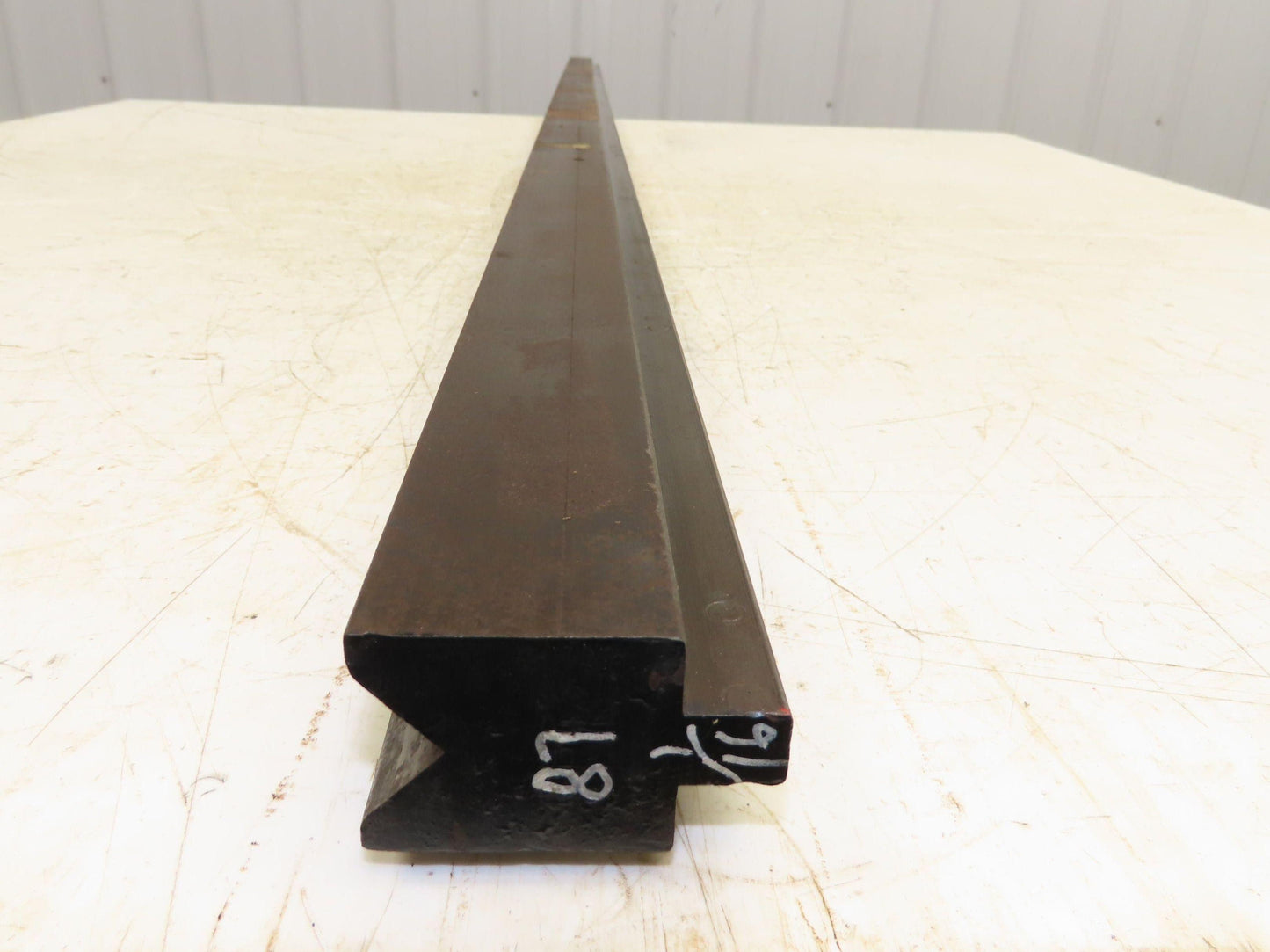 Press Brake Die 87-1/16" Long 90° V 15/16" W 1/2" D 1-3/4" H 1/2" Tang