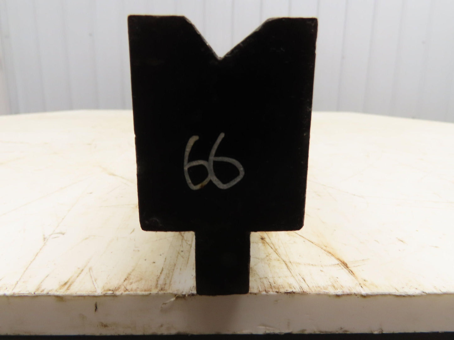 Press Brake Die 65-5/8" Long 90° V 1/2" W 5/16" D 1-3/4" H 1/2" Tang