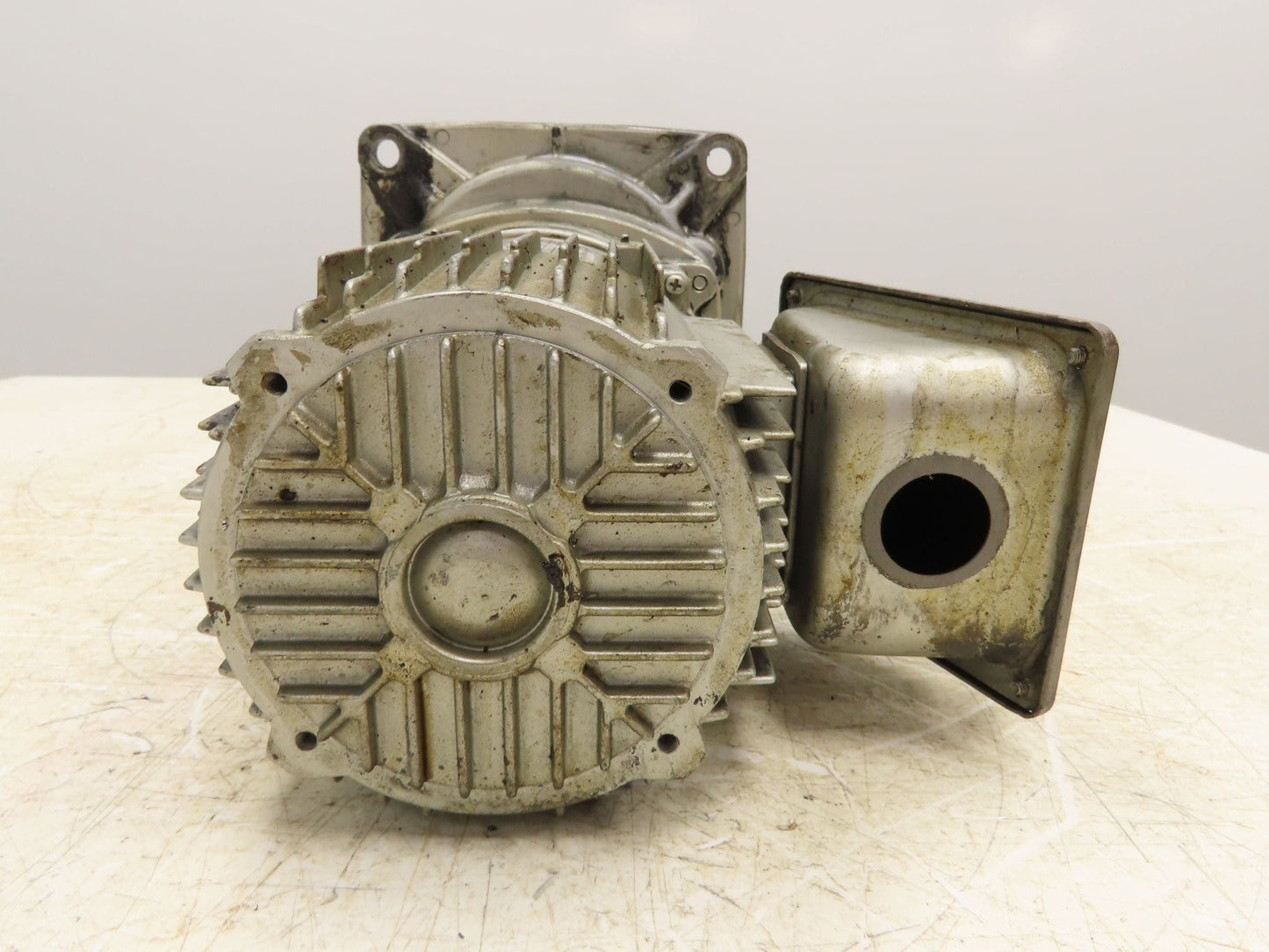 Fuji MGX1FS04A045HZ Parallel Shaft Gearmotor 45:1 Reducer 40rpm 400W 220V 3PH