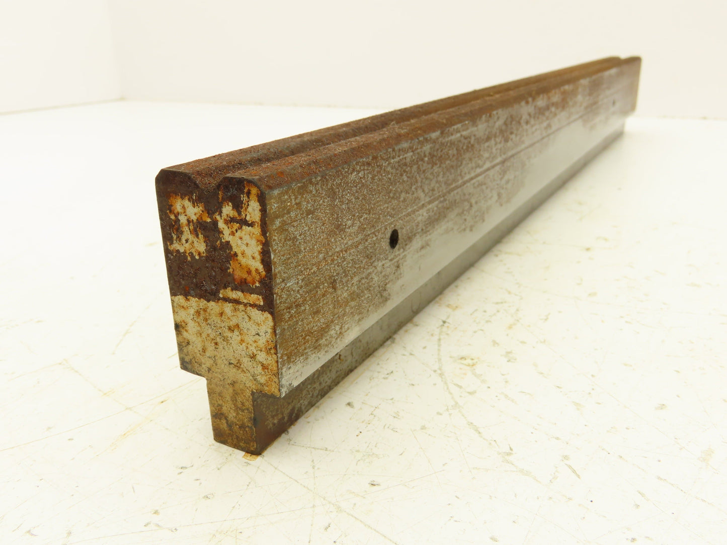 Press Brake Die 19-1/2" Long 90° V 5/16" W 1/8" D 1-3/4" H 1/2" Tang