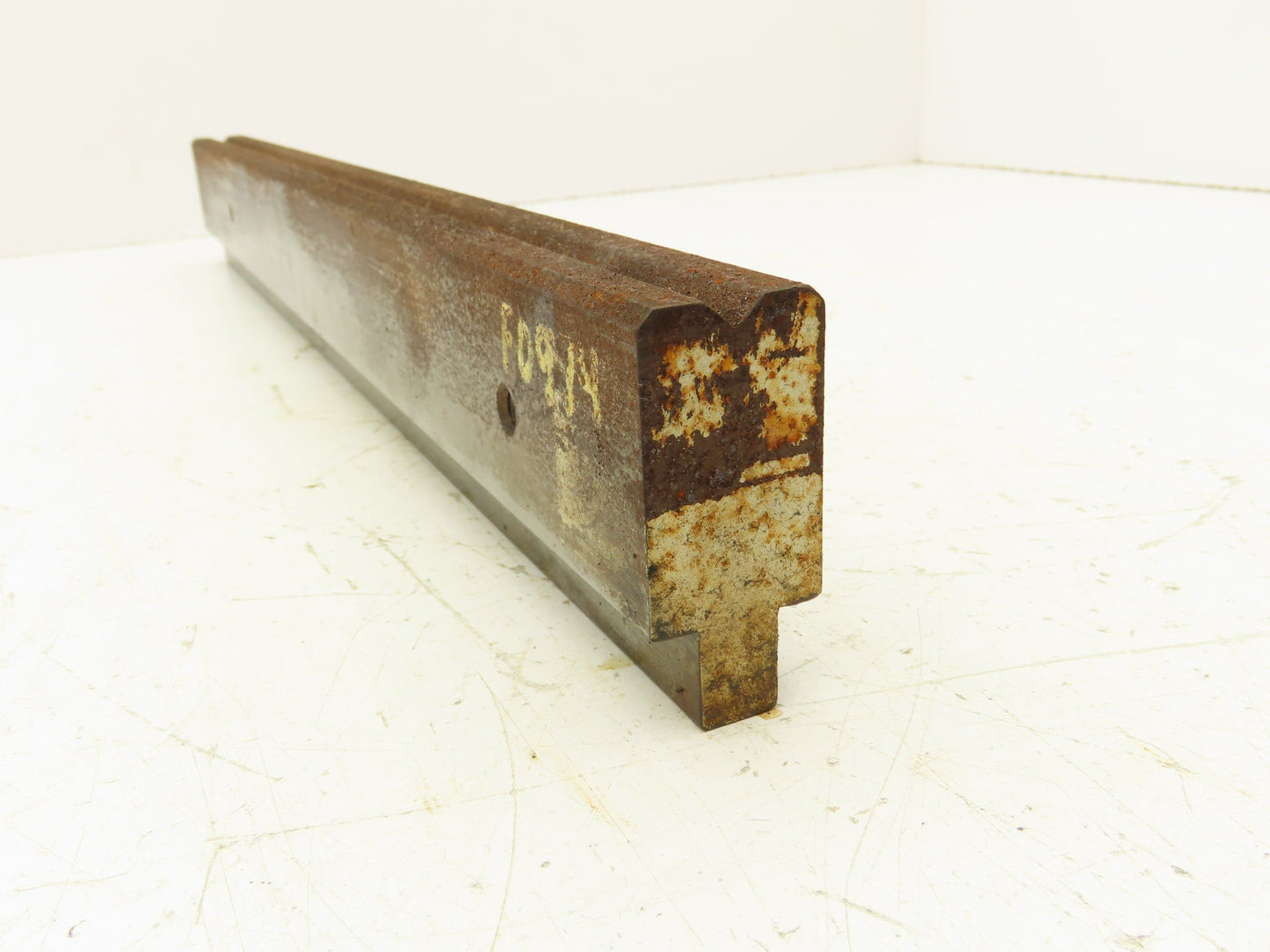 Press Brake Die 19-1/2" Long 90° V 5/16" W 1/8" D 1-3/4" H 1/2" Tang