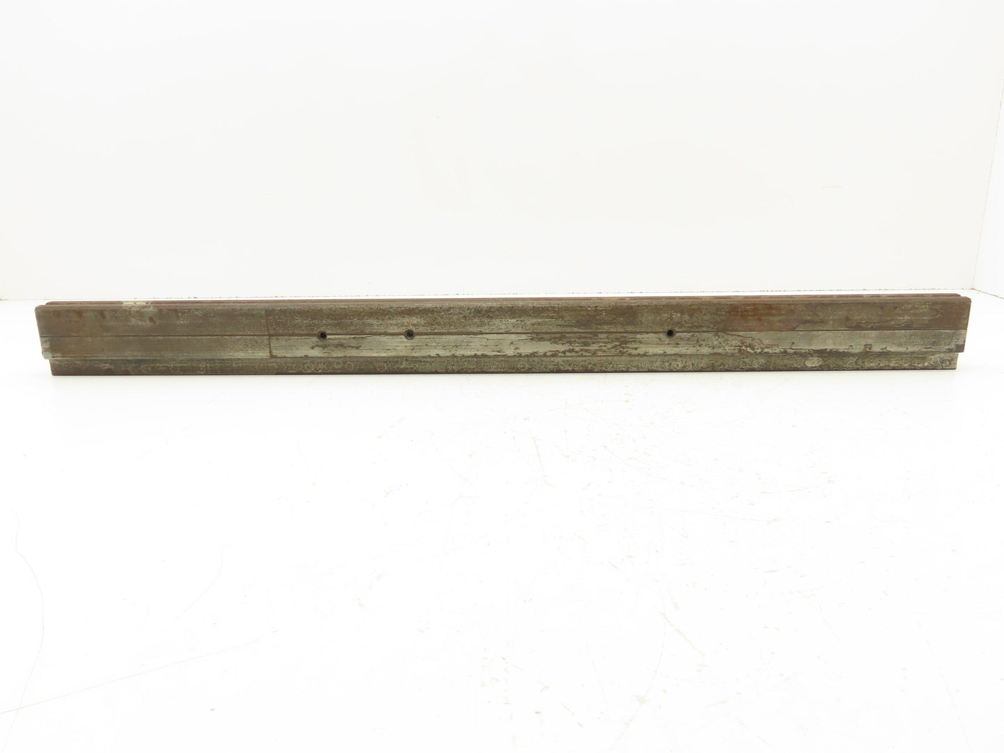 Press Brake Die 29-1/2" Long 90° V 1/4" W 1/8" D 1-3/4" H 1/2" Tang