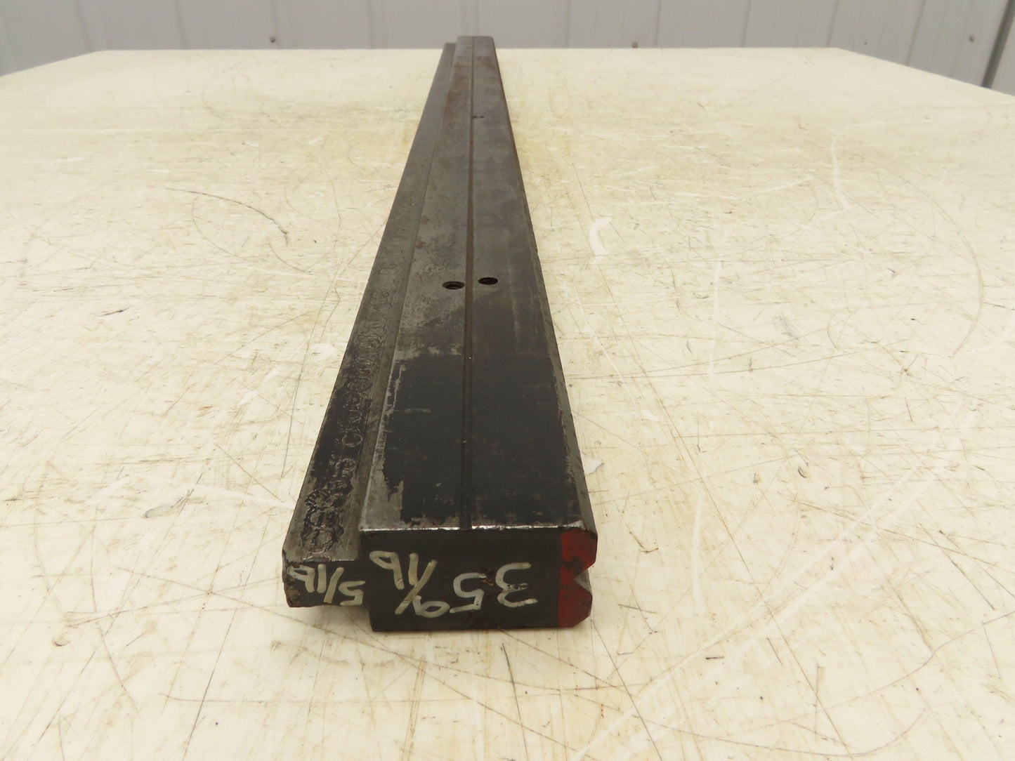 Press Brake Die 35-1/2" Long 90° V 5/16" W 3/16" D 1-3/4" H 1/2" Tang