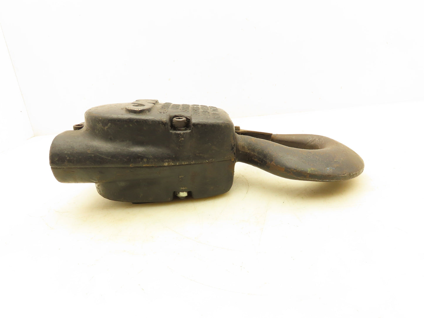 CM Lodestar 2 Ton Lower Hook Block Assembly Double Chain Latch Black 627-860