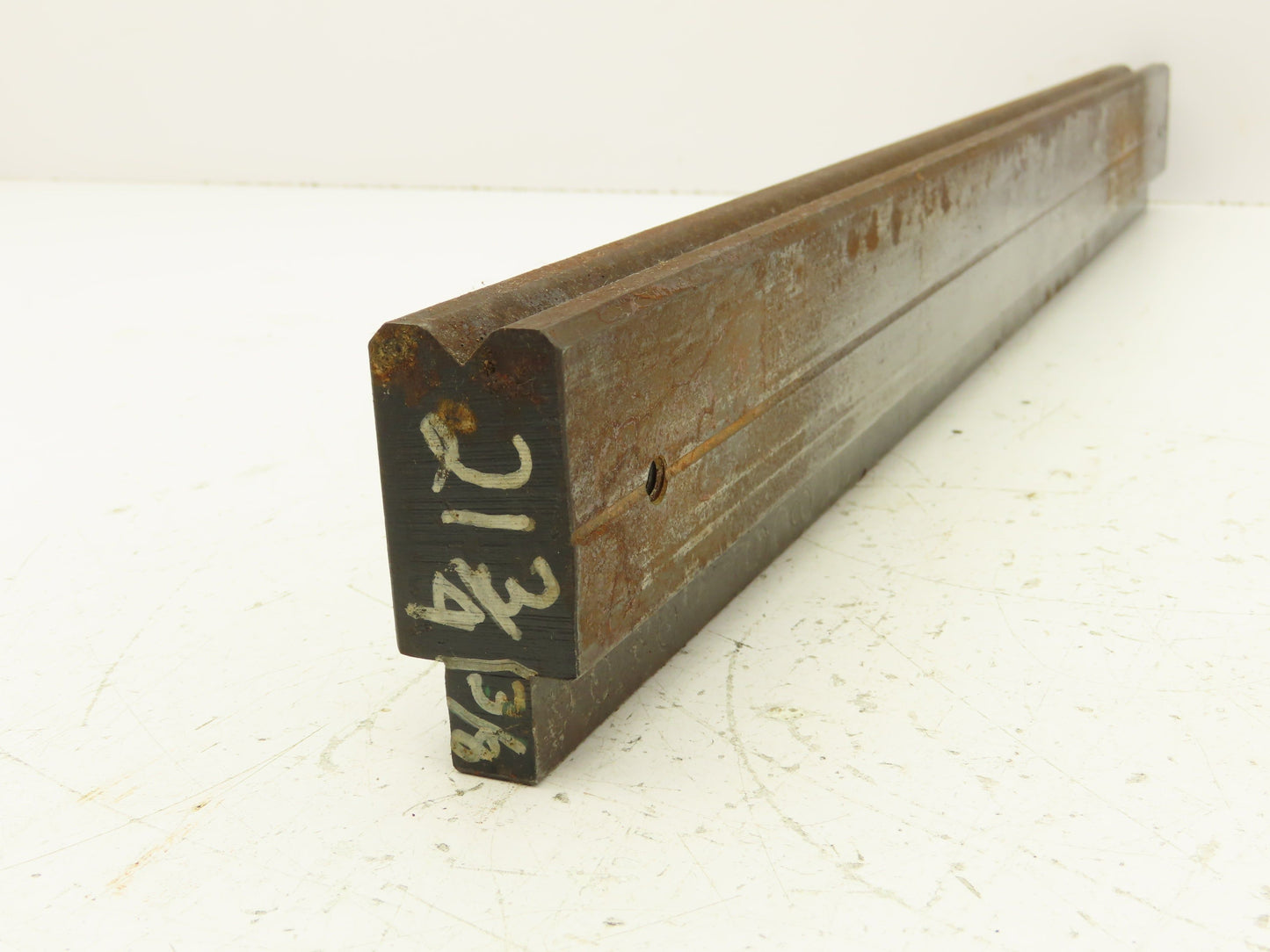 Press Brake Die 21-3/4" Long 90° V 3/8" W 3/16" D 1-3/4" H 1/2" Tang