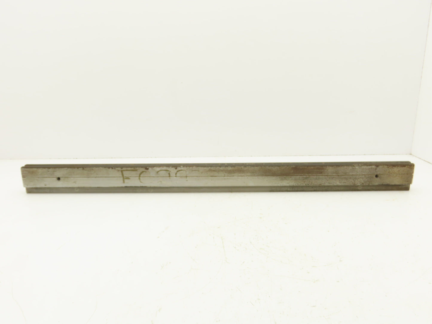 Press Brake Die 32" Long 90° V 1/4" W 1/8" D 1-3/4" H 1/2" Tang