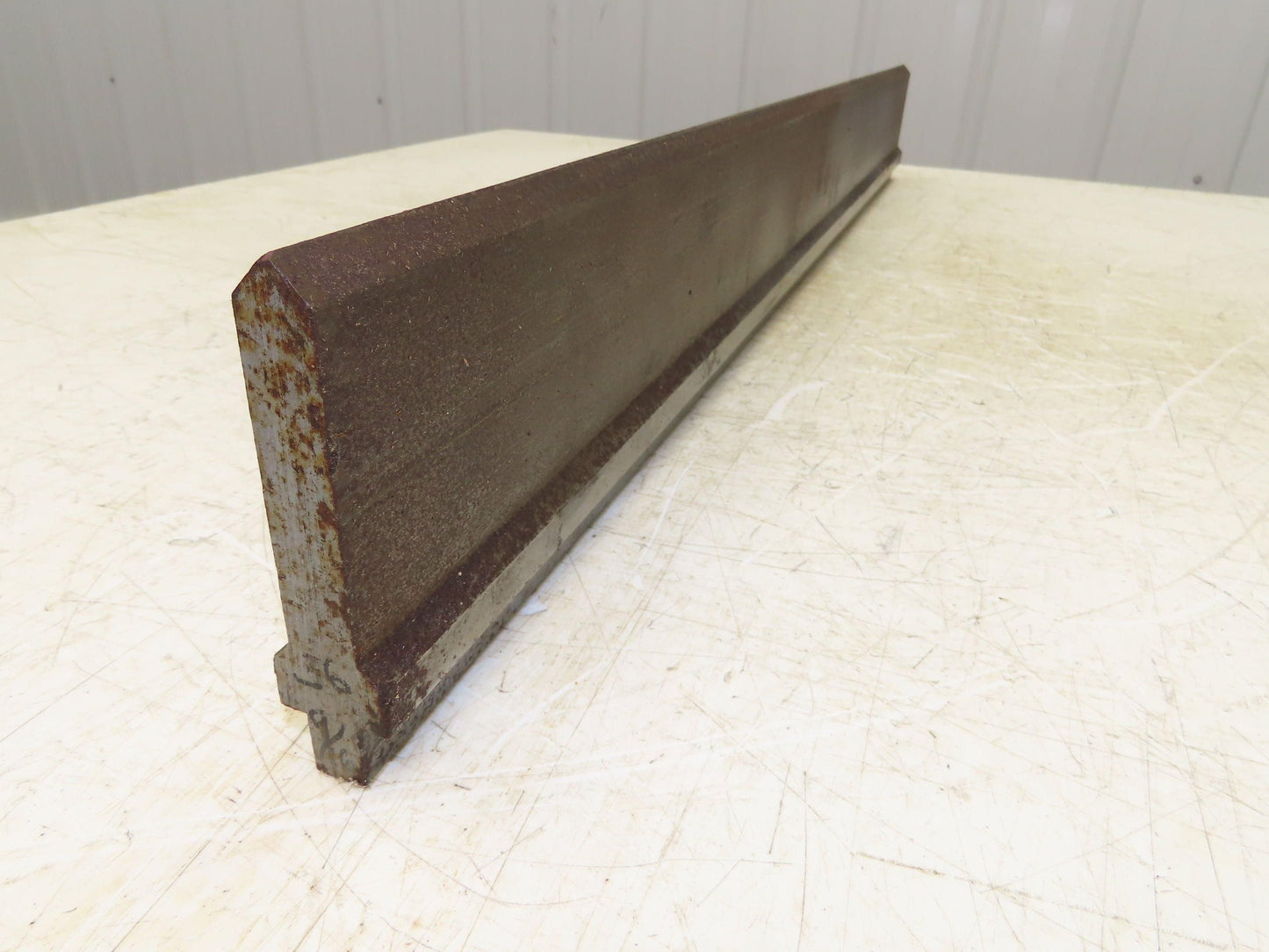 Press Brake Punch Die 36-5/8" Long 90° V 5/8" W 3-3/4" H 1/2" Tang