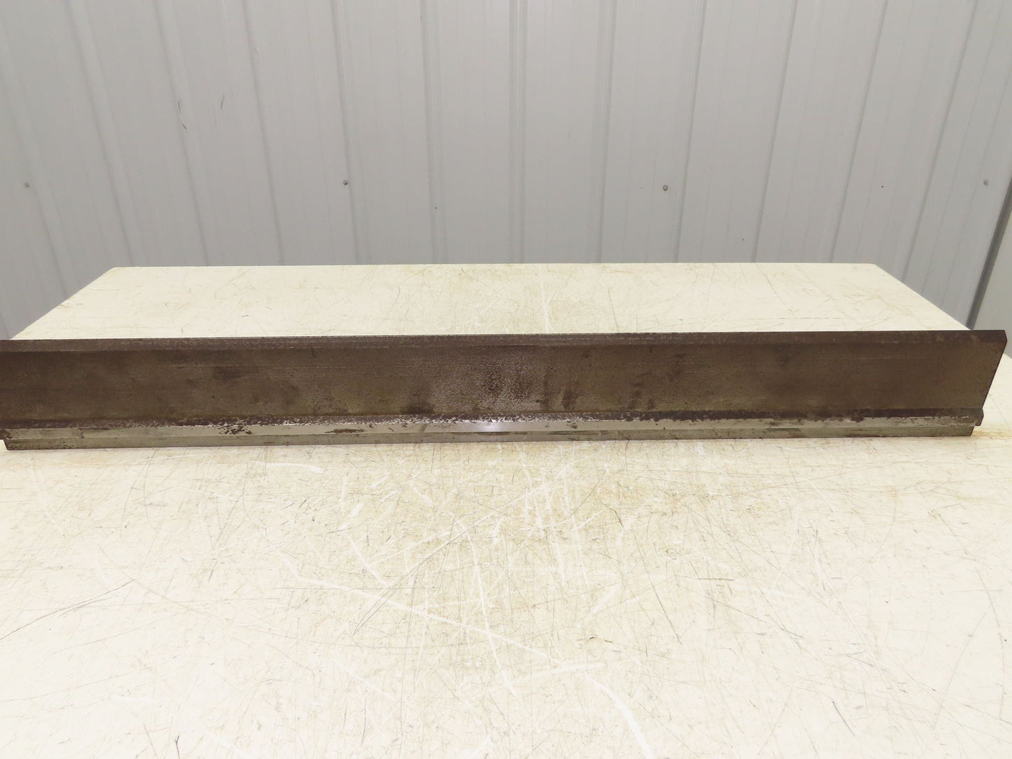 Press Brake Punch Die 36-5/8" Long 90° V 5/8" W 3-3/4" H 1/2" Tang