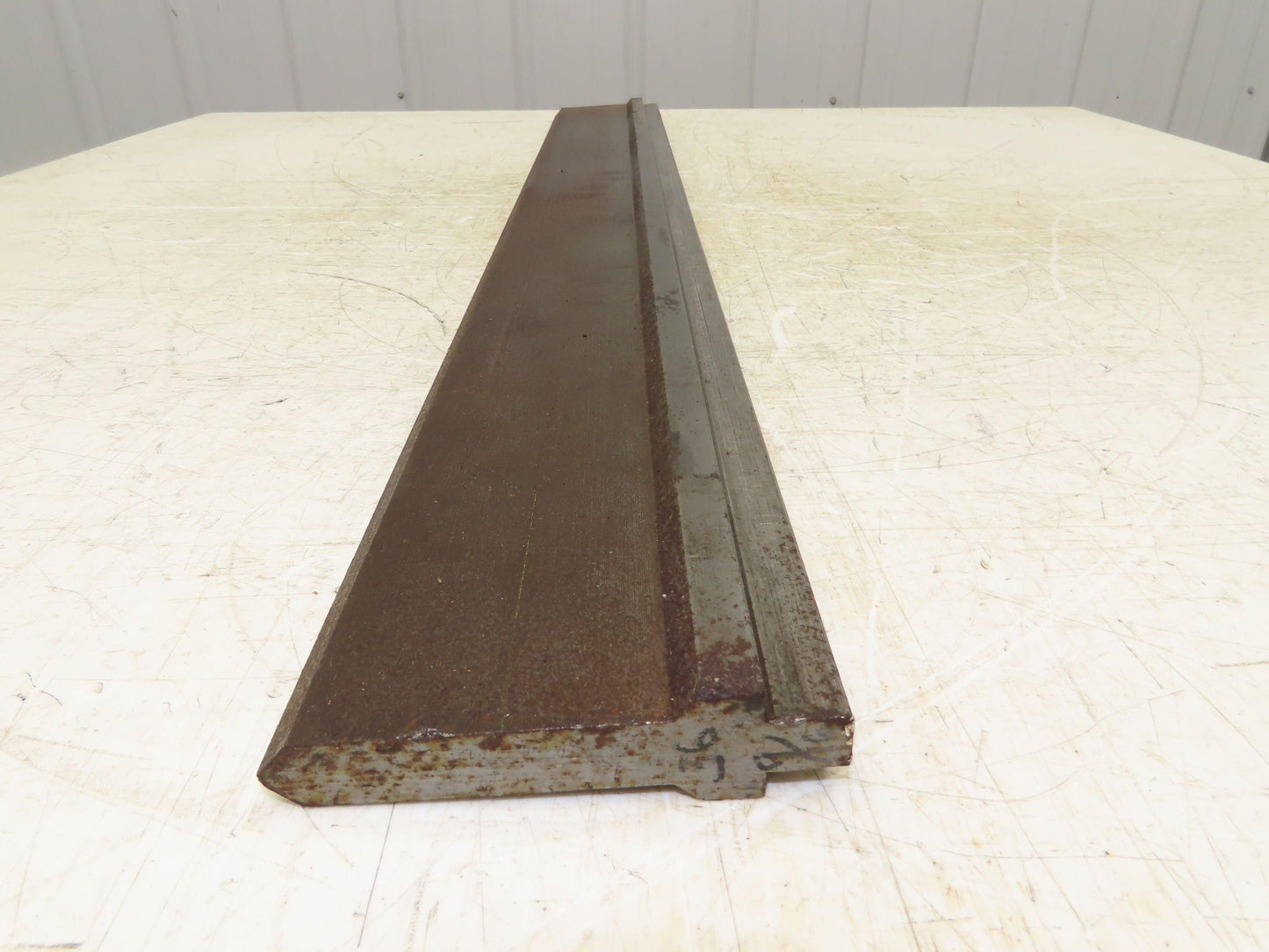 Press Brake Punch Die 36-5/8" Long 90° V 5/8" W 3-3/4" H 1/2" Tang