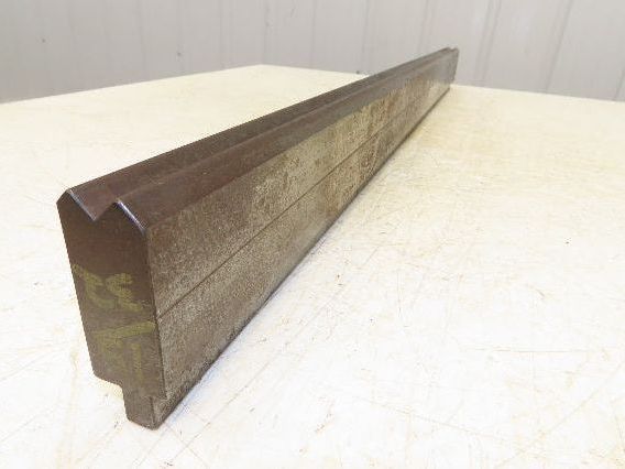 Press Brake Punch Die 40-7/8" Long 90° Offset Z Bend 9/16" W 5/16" D