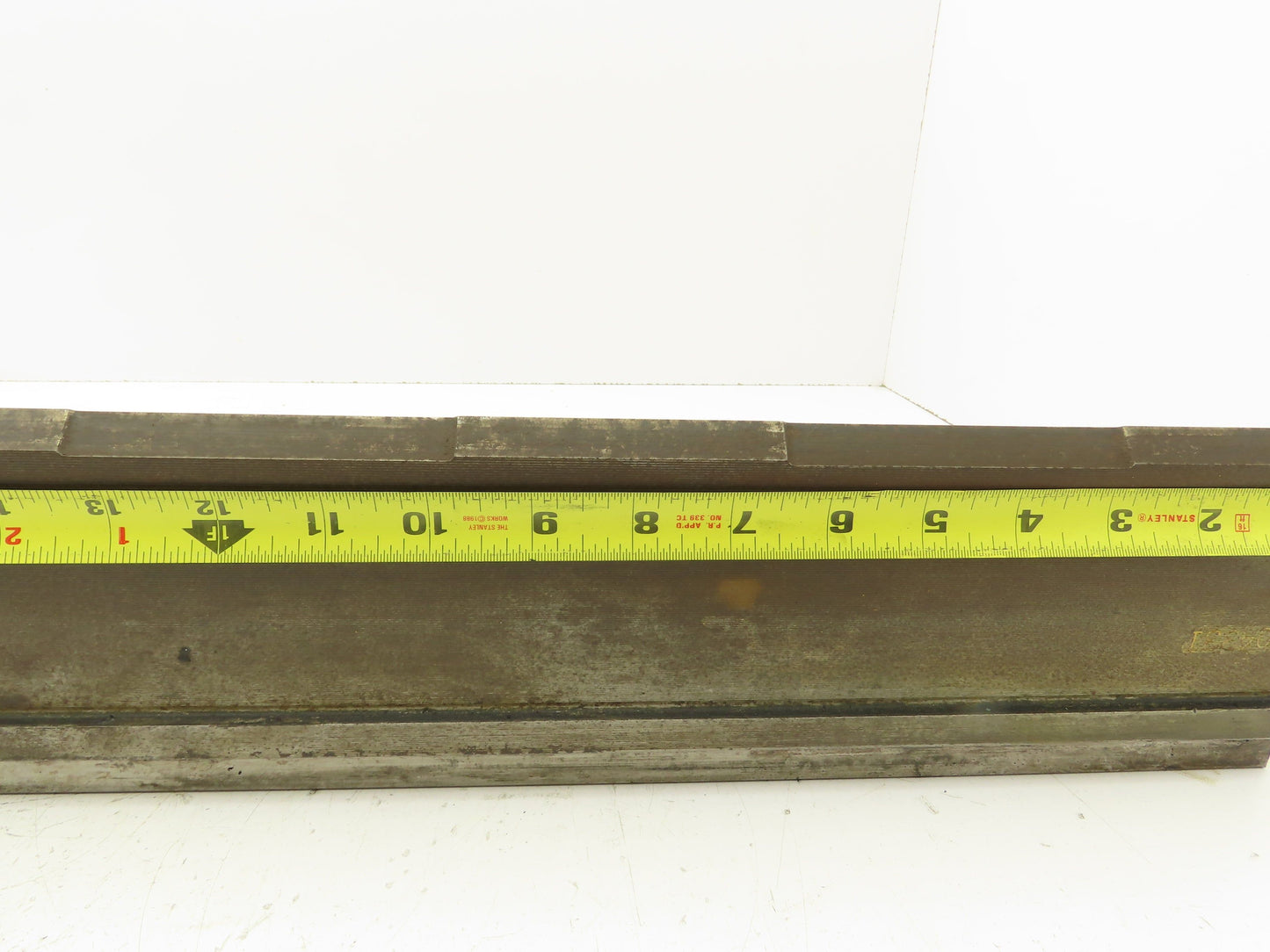 Press Brake Punch Die 29-7/8" Long 90° V 5/8" W 3-3/4" H 1/2" Tang