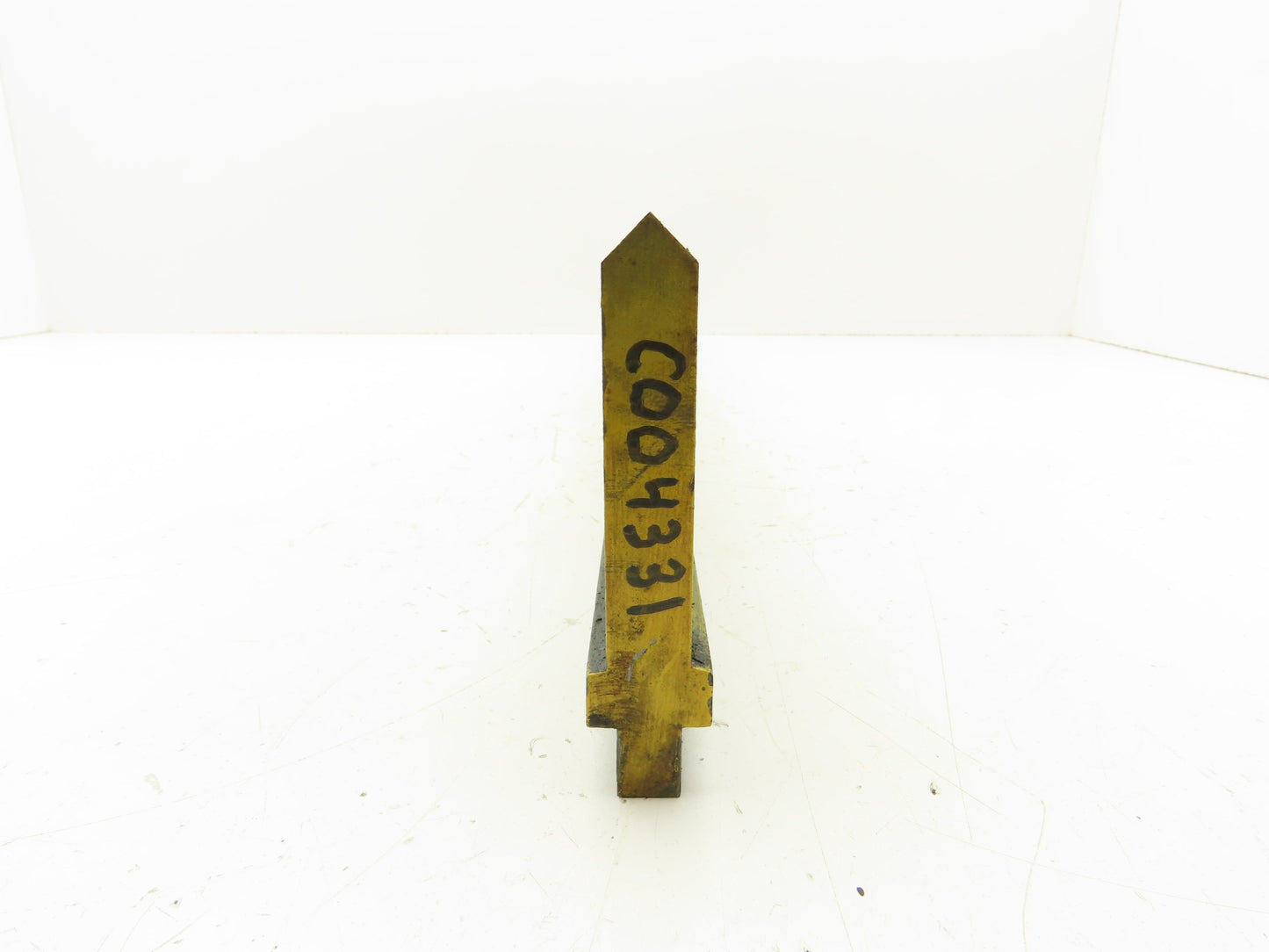 Press Brake Punch Die 29-7/8" Long 90° V 5/8" W 3-3/4" H 1/2" Tang