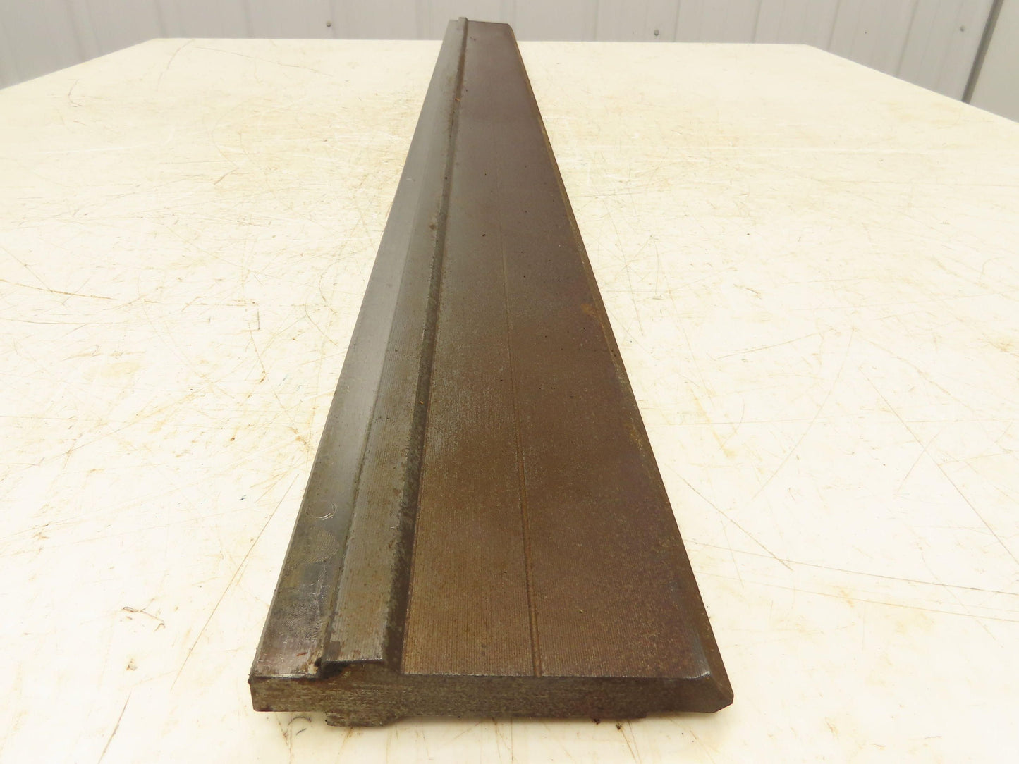 Press Brake Punch Die 51-1/16" Long 90° V 1/2" W 3-3/4" H 1/2" Tang