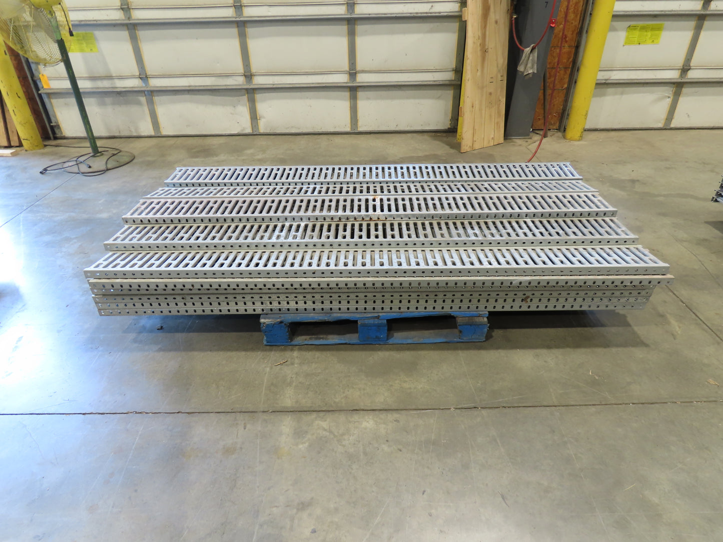 Interlake 9"x 8' Galvanized Steel Pallet Racking Deck 96"D Rack Lot of 40pcs