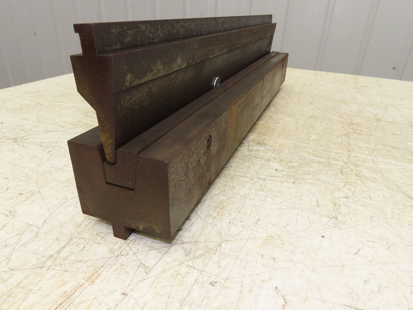 Press Brake Punch Die Set 25" Long 3/8" U Bend 9/16" Deep 1/2" Safety Tang