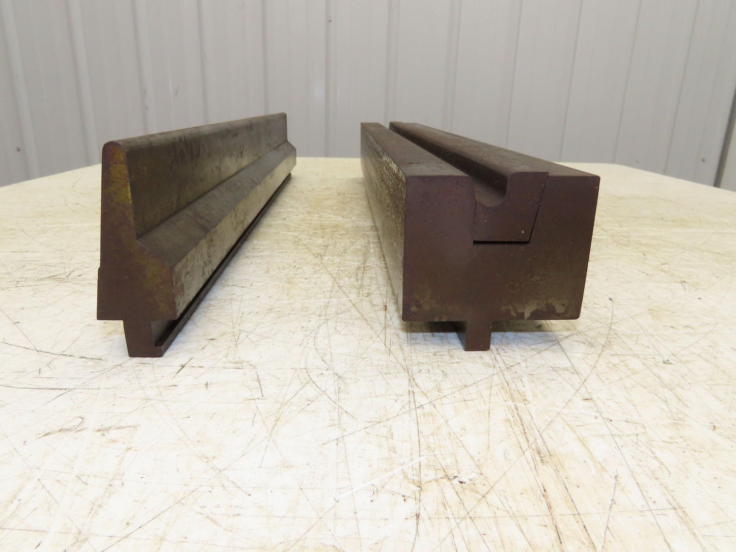 Press Brake Punch Die Set 25" Long 3/8" U Bend 9/16" Deep 1/2" Safety Tang