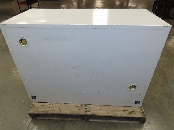 New England Lab 1512011 Insulated Solvent Cabinet 48x22x34" Fire Proof 100 Liter