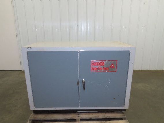 New England Lab 1512011 Insulated Solvent Cabinet 48x22x34" Fire Proof 100 Liter