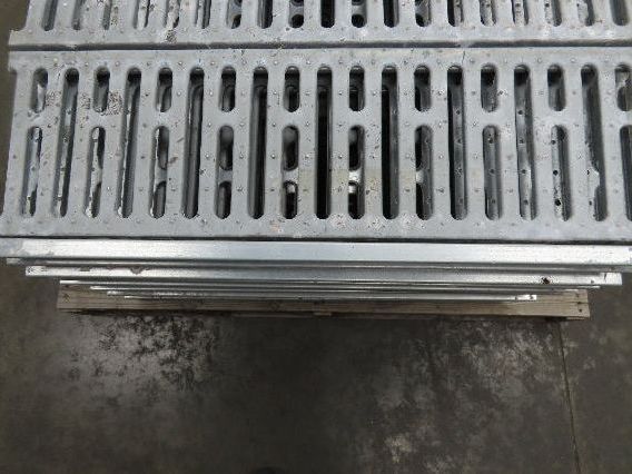 Interlake 9"x 30" Galvanized Steel Slotted Pallet Racking Deck 34"D Rack 100pcs