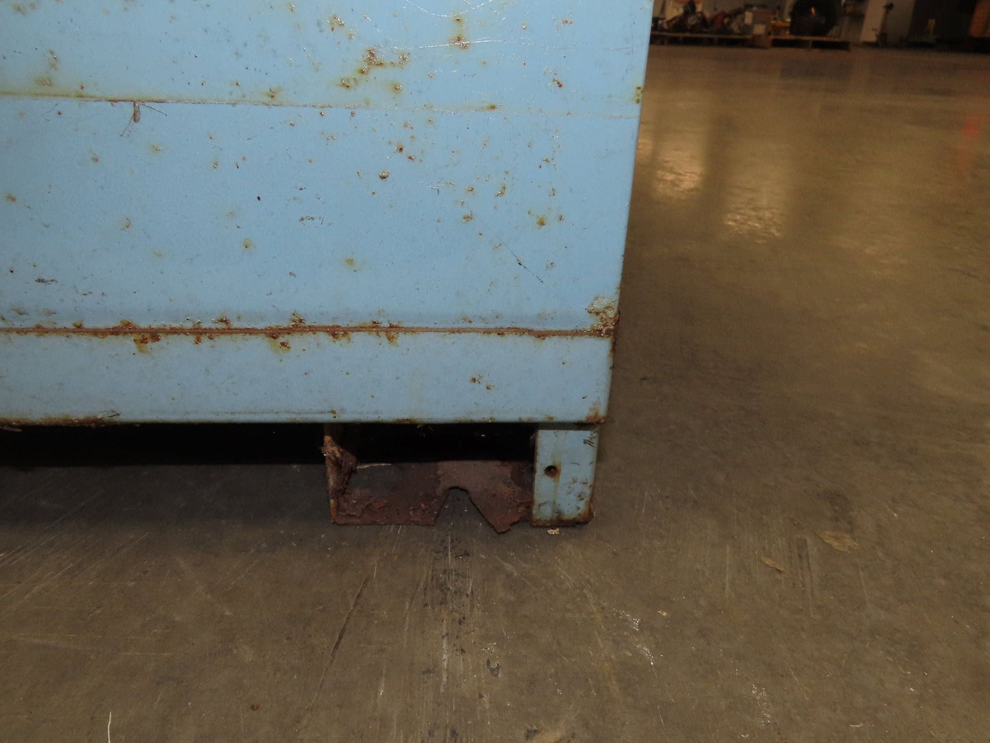 Stanley Vidmar Tool Cabinet 4 Drawer 28x30x33" Blue Lista Lyon Rust Rough