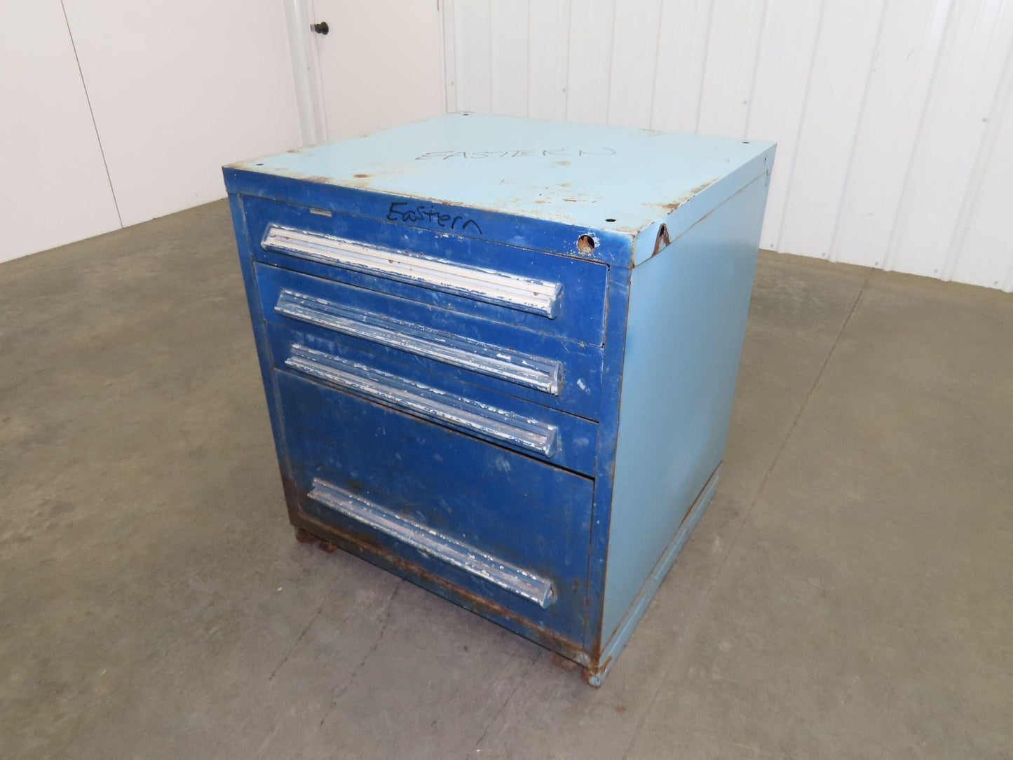 Stanley Vidmar Tool Cabinet 4 Drawer 28x30x33" Blue Lista Lyon Rust Rough