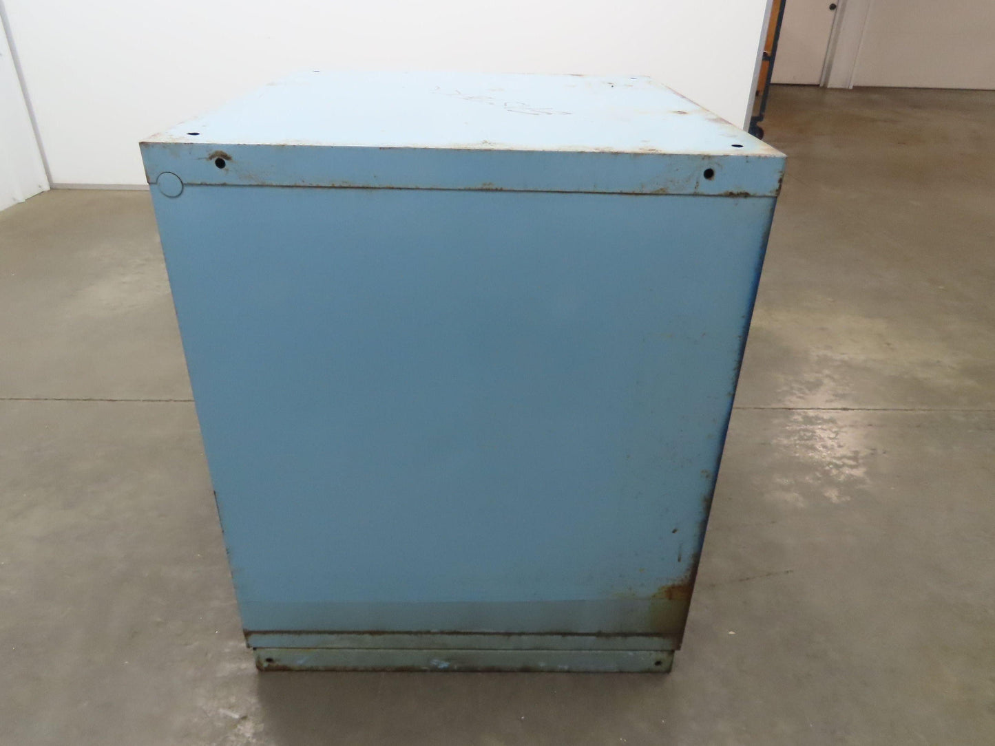 Stanley Vidmar Tool Cabinet 4 Drawer 28x30x33" Blue Lista Lyon Rust Rough