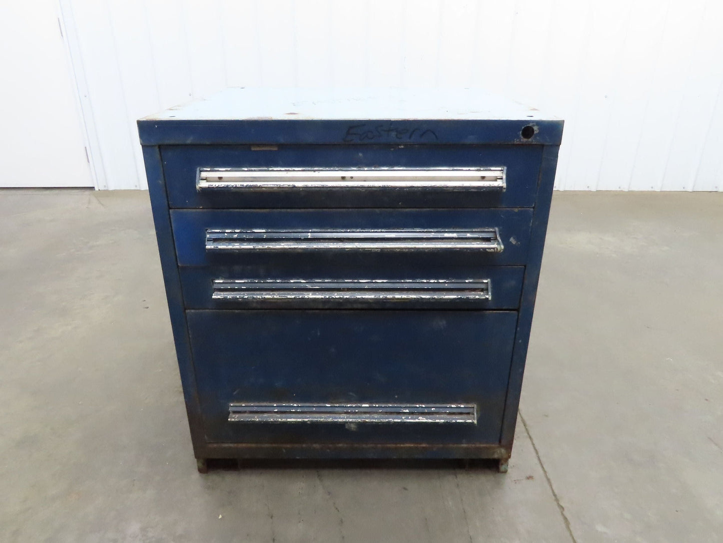Stanley Vidmar Tool Cabinet 4 Drawer 28x30x33" Blue Lista Lyon Rust Rough